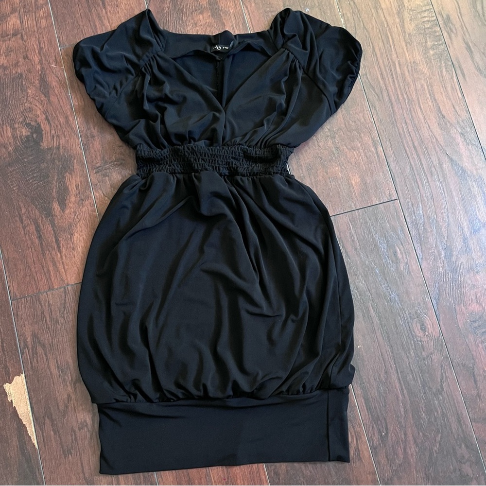 Y2K Ruby Rox Black V Neck Bubble Dress Size Small
